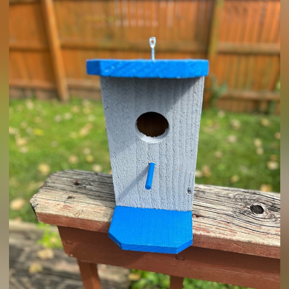 Birdhouse
🫶No bundling birdhouses(due to weight & size)🫶